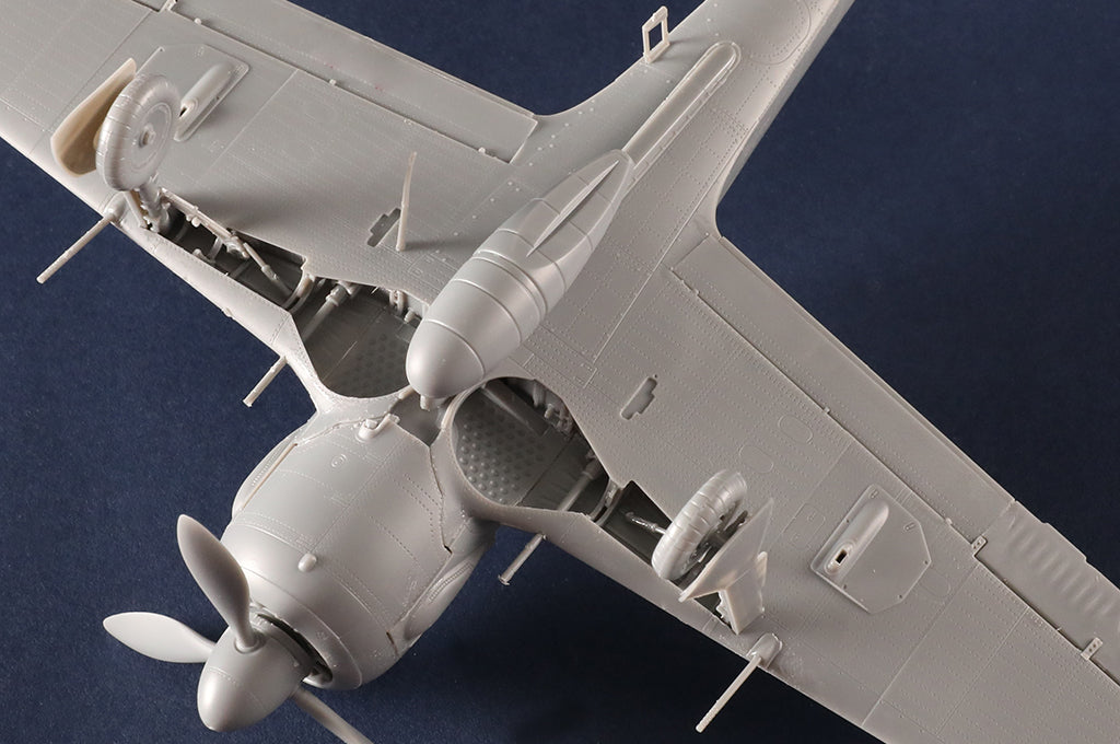 Foto inferior de la maqueta del caza alemán Fw190 A-8 en escala 1:48 de Hobby Boss referencia 81782