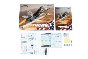 Instrucciones y calcas de la maqueta del F-18 en edición limitada Hornet Legacy de Eduard en escala 1:48 referencua 11195