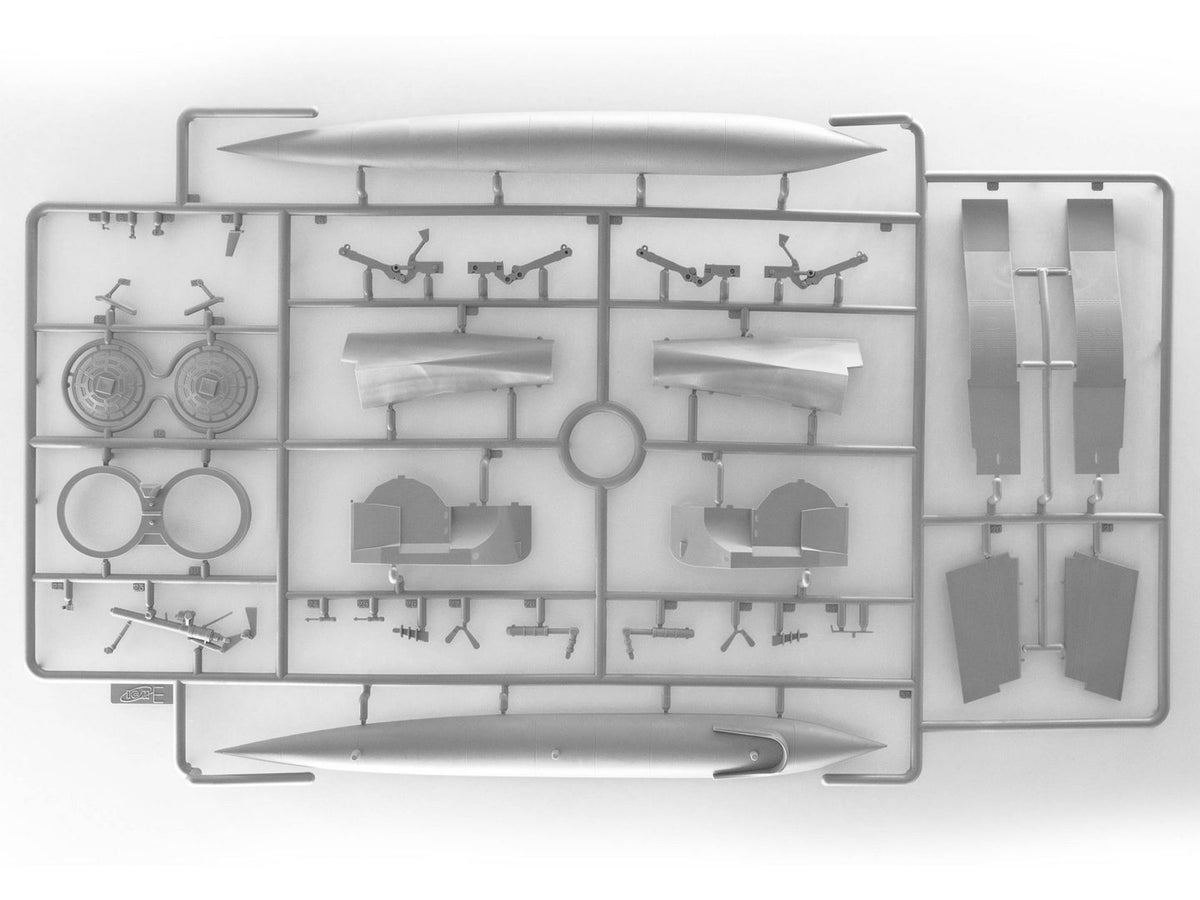 Piezas 5 de la maqueta del avión ruso Mig-25 BM en escala 1:48 de IC referencia 48905