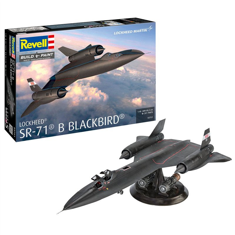 Foto de la maqueta y la caja del SR-71 blackbird en escala 1:48 de Revell referencia 03751