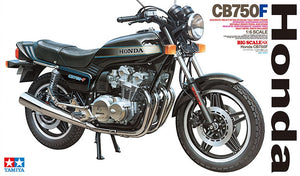 Portada de la caja de la maqueta de la moto Honda CB750F de 1979 en escala 1:16 de Tamiya referencia 16020