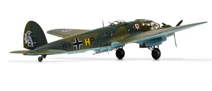 Foto lateral derecha de la maqueta del bombardero alemán He-111 P-2 en escala 1:72 de Airfix referencia A06014
