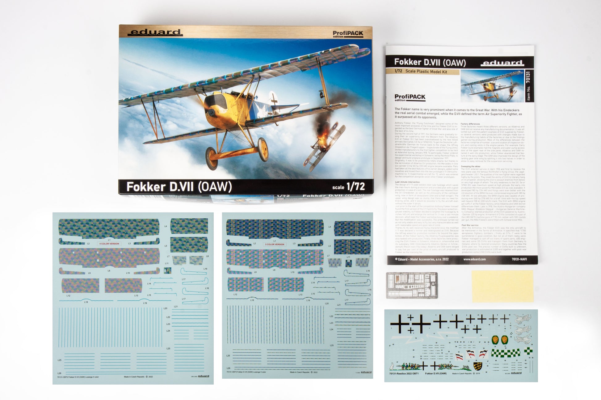 Contenido de la caja de la maqueta del caza alemán Fokker D.VII (OAW) edición PorfiPACK en escala 1:72 de Eduard referencia 70131