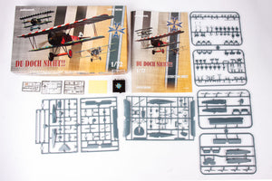 Contenido de la caja de las maquetas, de la edición especial de Eduard, de 3 aviones que voló Ernst Udet en la Primera Guerra Mundial en escala 1:72 referencia 2135