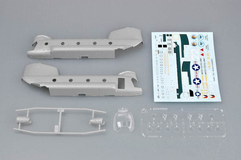 Piezas 1 de la maqueta del helicóptero norteamericano Boeing CH-47 en versión A en escala 1:72 de Trumpeter referencia 01621