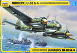 Portada de la caja de la maqueta del bombardero alemán Ju-88 versión A4 y en escala 1:72 de Zvezda referencia 7282 