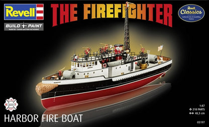 Portada de la caja de la maqueta del barco bombero del puerto de Nueva York The Firefighter en escala 1:87 de Revell referencia 05197