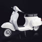 Foto lateral de la maqueta de la moto italiana Vespa 125 Primavera en escala 1:9 de Italeri referencia 4633