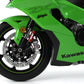 Foto detalle rueda delantera de la maqueta de la moto Kawasaki ZX-10RR Ninja precoloreada en escala 1:9 de Meng referencia TS-008S