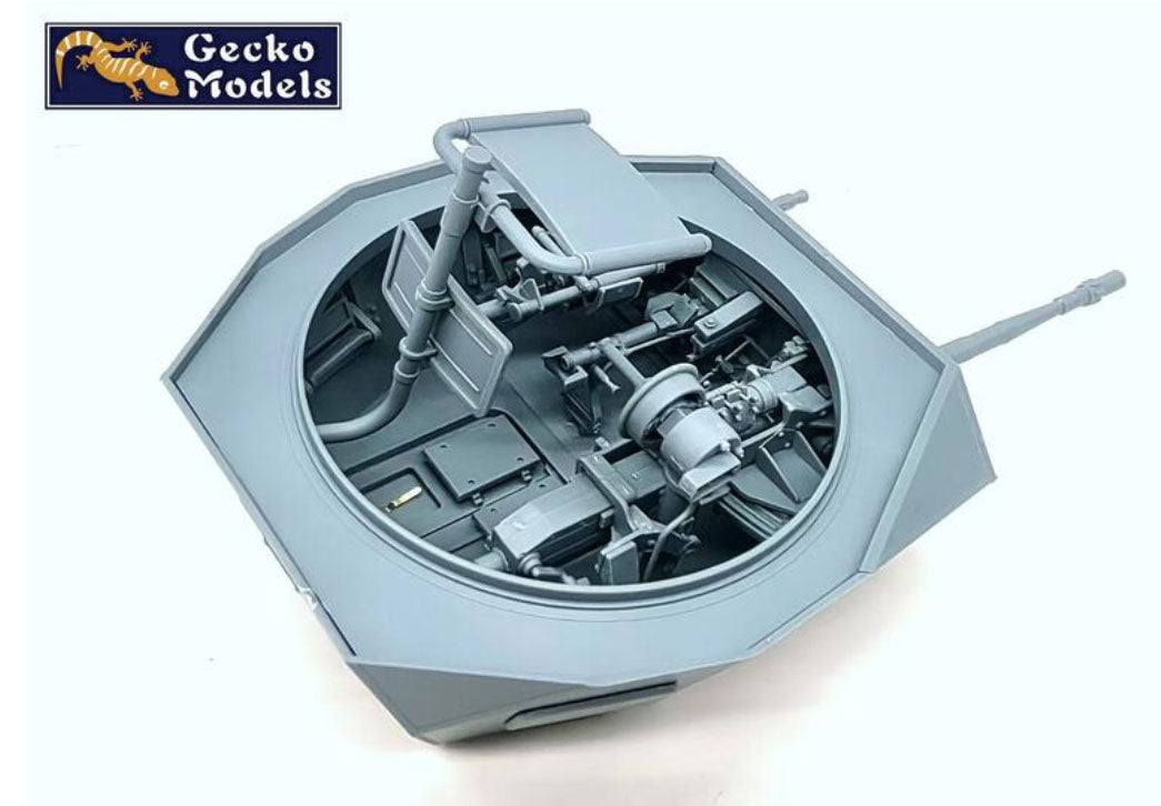 Detalle interior torreta de la maqueta del tanque alemán Panzer I Ausf C en escala 1:16 de Gecko Models referencia 16GM0008
