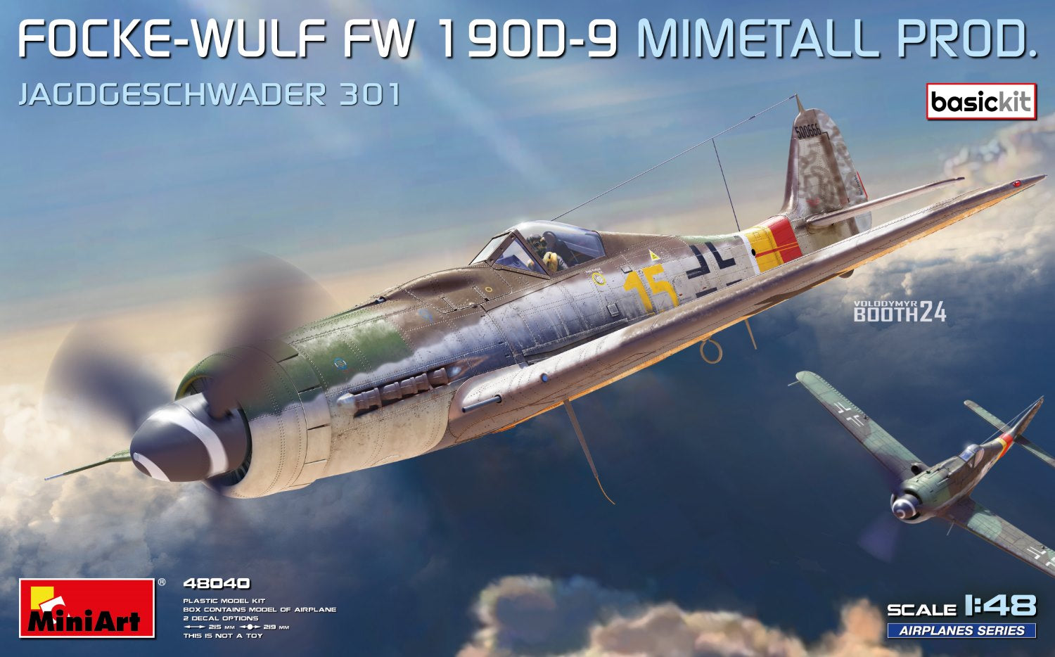 Foto de la portada de la caja de la maqueta del caza alemán Fw-190 D9 en escala 1:48 de Miniart referencia 48040