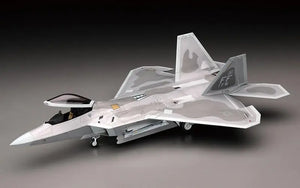 Foto delantera de la maqueta del F-22 Raptor en escala 1:48 de Hasegawa referencia 07245 o PT45