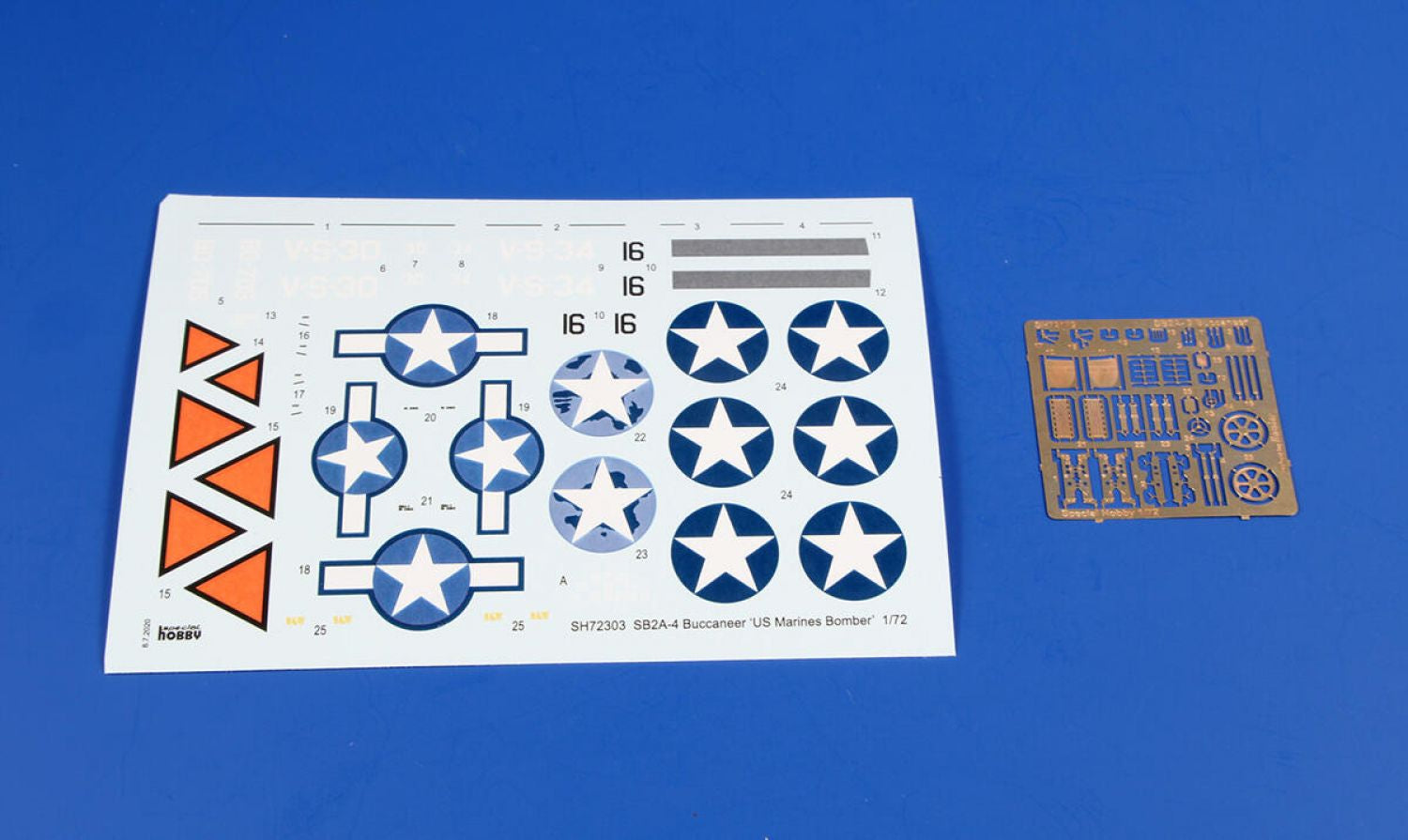Calcas y fotograbados de la maqueta del SB2 A-4 Buccaneer en escala 1:72 de Special Hobby referencia 72303