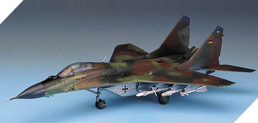 Foto de la maqueta del caza ruso Mig-29A Fulcrm A en escala 1:48 de Academy referencia 12263