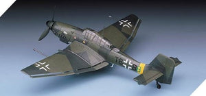 ACADEMY (1/72) Ju87G-1 Stuka "Tank Buster"