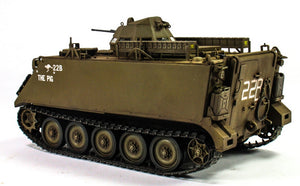 AFV CLUB (1/35) Australian Army M113A1 APC with T50 Turret Vietnam War