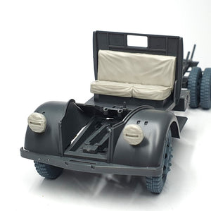 PIMP MY MINIATURES (1/35) Opel Blitz improved car seat + lamps with cover (for Tamiya)