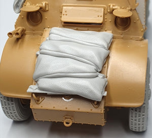 PIMP MY MINIATURES (1/35) Sandbags armor for AB 41-43