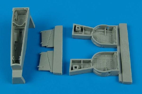 Set de mejora con bahía del tren de aterrizaje del caza P-39 Aircobra en escala 1:48 de Aires referencia 4420