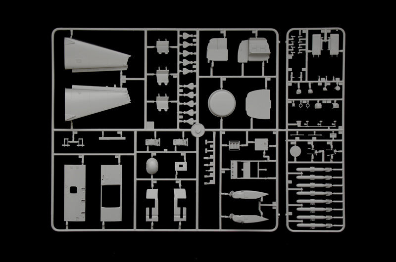 Grapa 3 de la maqueta del helicóptero británico AW-101 Merlin en escala 1:72 de Italeri referencia 1486