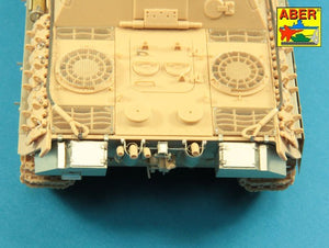 Vista del set de mejora de fotograbados con rejillas de ventilación del motor para carros Jagdpanther en versión G1 Inicial y en escala 1:48 del fabricante Meng realizadas por Eduard con refer3encia 35G34