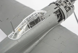 BORDER MODEL (1/35) A6M2 Zero Fighter w/Interior of the Engine and Weapons