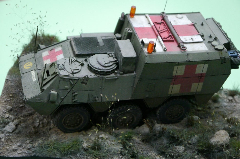 M4 MODEL (1/35) BMR Ambulancia