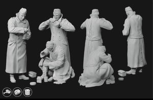 Detalle de las figuras de la maqueta de dotación alemana de cañón anti-carro Pak35/36 en escala 1:35 de Dragon referencia 6697
