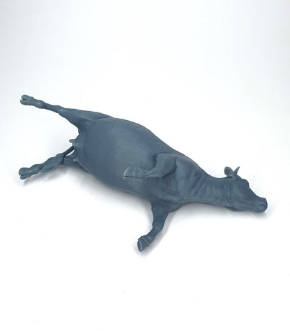 PIMP MY MINIATURES (1/35) Dead bloated cow
