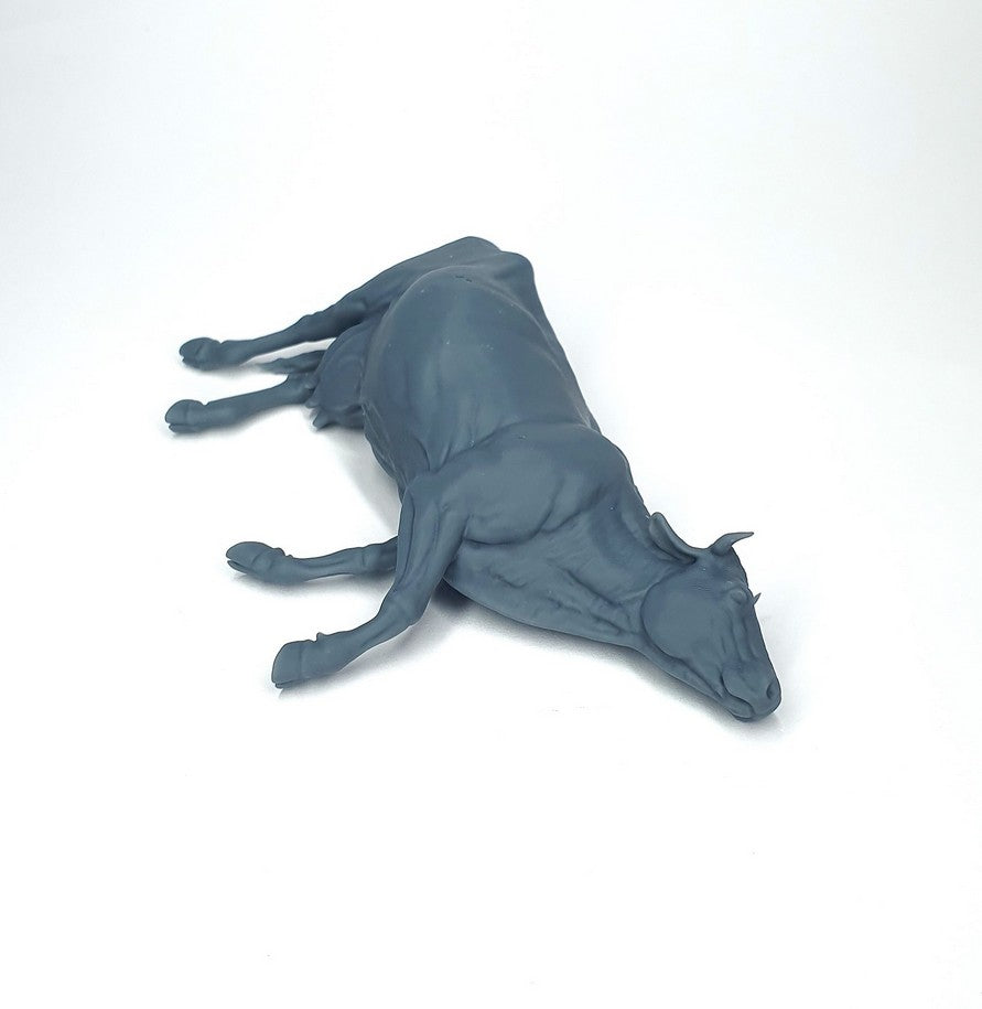 PIMP MY MINIATURES (1/35) Dead cow lateral position