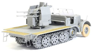 DRAGON (1/35) Sd.Kfz. 7/1 2cm Flakvierling 38 auf Selbstfahrlafette
