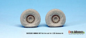 MODELLO DEF (1/35) U.S.  Set di pneumatici sgonfi HMMWV MT (per kit Academy/Bronco/Tamiya)