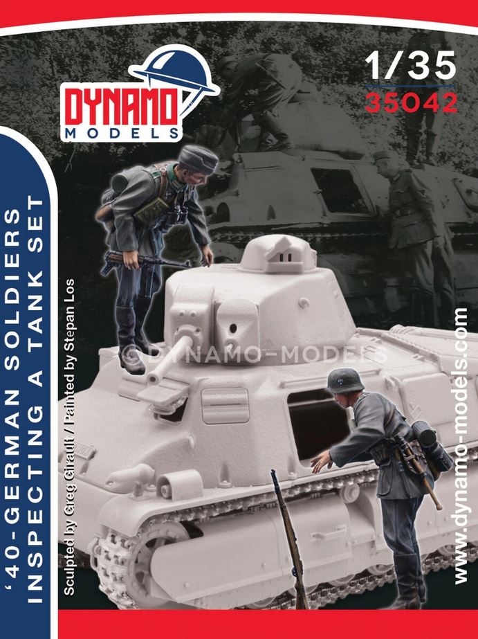 DYNAMO MODELS (1/35) 1940 German Soldiers Inspecting A Tank Set