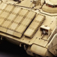 Vista blindaje frontal de la maqueta del vehículo de asalto de infanteria M3A3 Bradley con sistema Busk III a escala 1:35 del fabricante Meng on referencia SS-006
