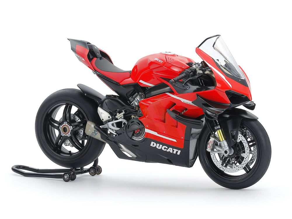 Perfil derecho de la maqueta de la moto Ducati Superleggera V4 con Racing Kit en escala 1:12 de Tamiya Referencia 14143