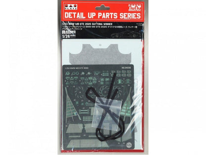 Empaquetado del set de mejora para BMW M8 ganador de 24 Horas de Daytona en 2020 en escala 1:24 del fabricante Nunu referencia E4036