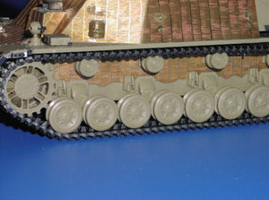 EDUARD (1/35) Zimmerit Sd. Kfz.166 Brummbär (Tamiya)