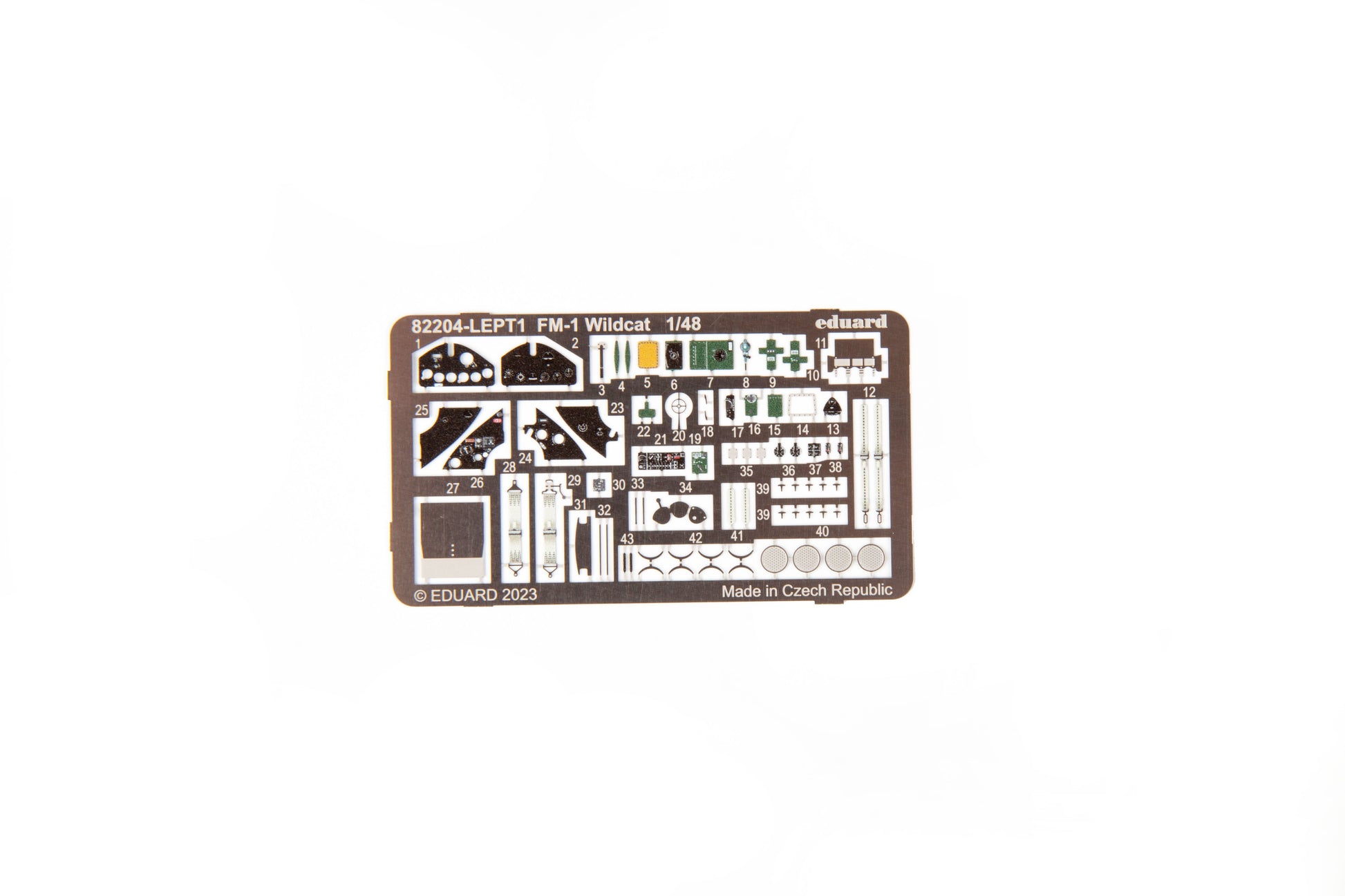 Fotograbados de la maqueta del caza FM-1 Wildcat en escala 1:48 de Eduard referencia 82204