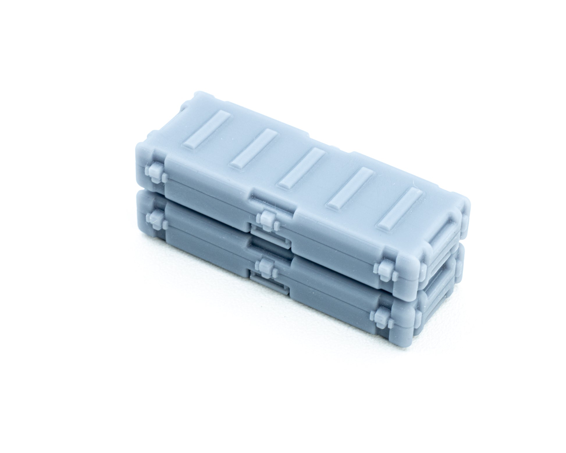 Foto de cajas de 120cm para transportar equipamiento militar moderno en escala 1:48 de Necora Models referencia 48013