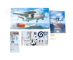 Contenido de la caja de la maqueta del avión norteamericano embarcado de vigilancia y control E-2C Hawkeye en escala 1:72 de Eduard referencia 2153