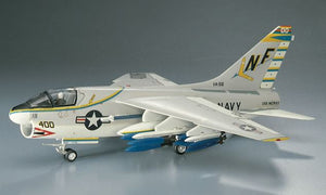 HASEGAWA (1/72) A-7A Corsair II (U.S. Navy Carrier-Based Attacker)