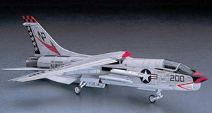 HASEGAWA (1/48) F-8J Crusader