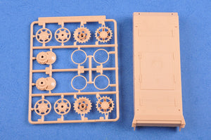HOBBYBOSS (1/35) SturmPanzer IV inizio (produzione intermedia) con interni