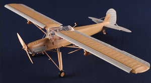 HOBBYBOSS (1/35) Fieseler Fi-156U Storch