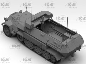 ICM (1/35) 'Beobachtungspanzerwagen' Sd.Kfz.  251/18 Ausf.A Véhicule d'observation allemand de la Seconde Guerre mondiale avec équipage