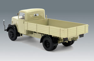 ICM (1/35) Camion tedesco Magirus S330, produzione del 1949