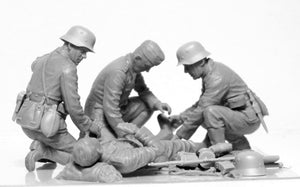 ICM (1/35) WWII German Military Medical Personnel