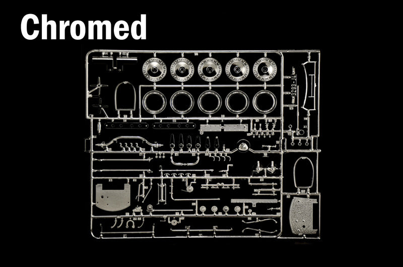 Piezas 3 de la maqueta del Bugatti Tipo 41 Royale Coupé Napoleón en escala 1:24 de Italeri referencia 3705