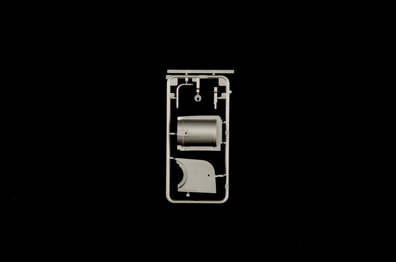 Grapa 5 de la maqueta del Bugatti Type 35B de Fórmula 1 de 1928 en escala 1:12 de Italeri referencia 4716