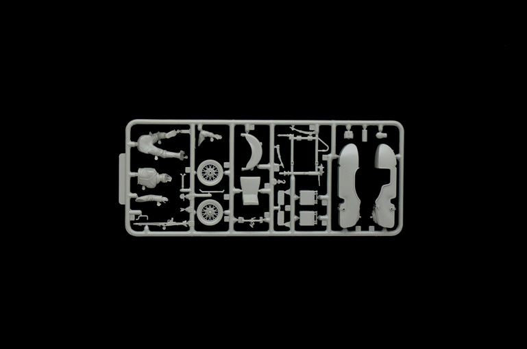 Grapa con sidecar alemana Zundapp KS750 y 3 figuras ITALERI 317 en escala 1:35
